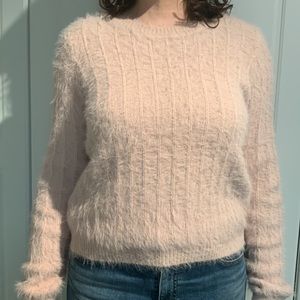Cute and fuzzy Blush Pink Vero Moda sweater